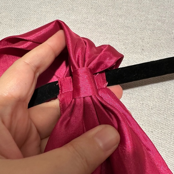 Ieena for Mac Duggal Oversized Bow Deep V Ruffle Mini Dress - size 0 - Picture 6 of 10